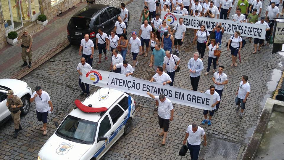 Passeata Sintraseb