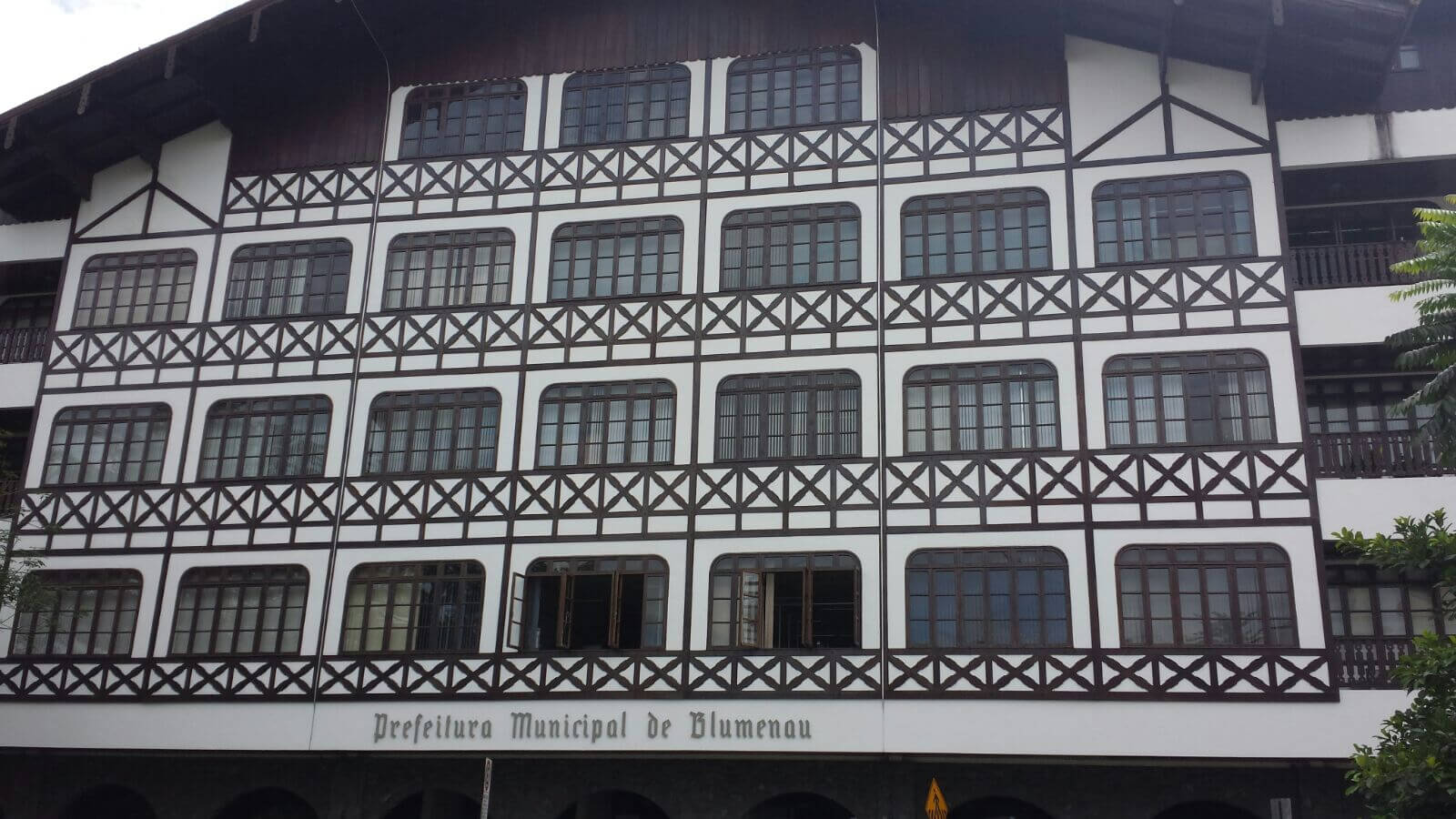 prefeitura fachada