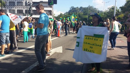 manifestacao 18 03 1exército2