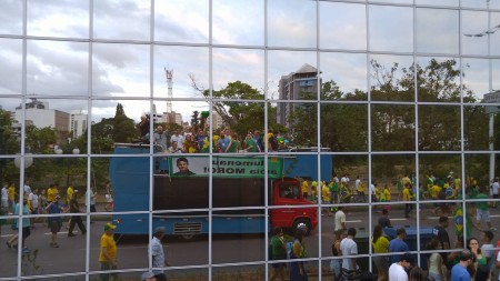 manifestacao blumenau 24