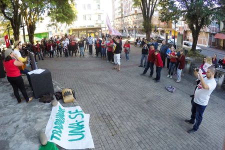 protesto dia do trabalhador