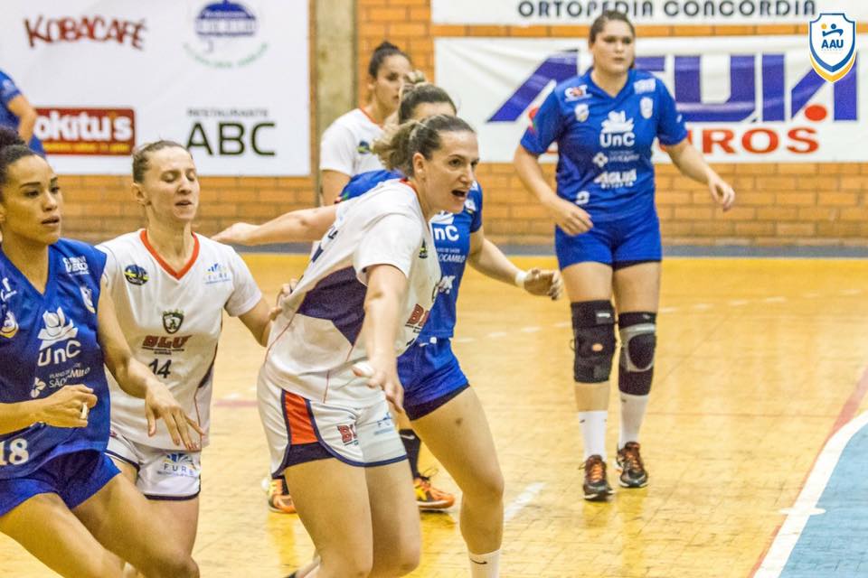 Foto: Facebook Handebol feminino