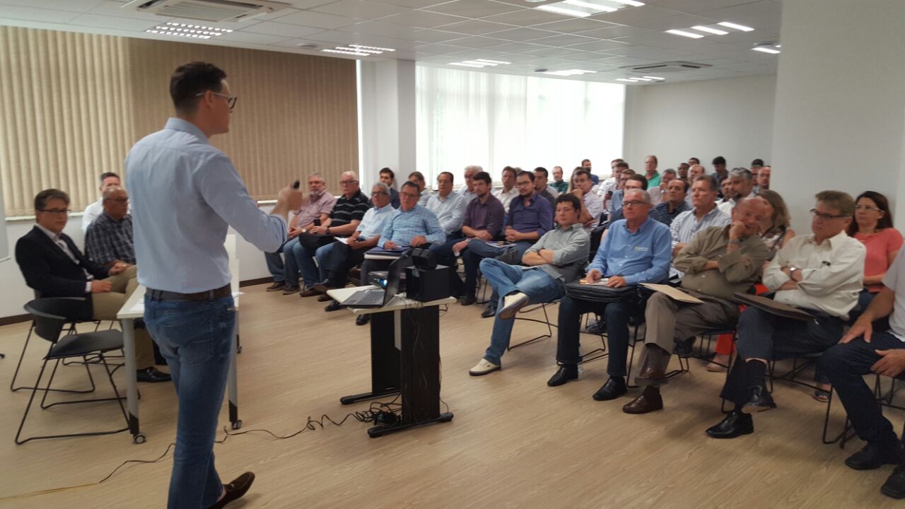 presidente celesc em Blumenau