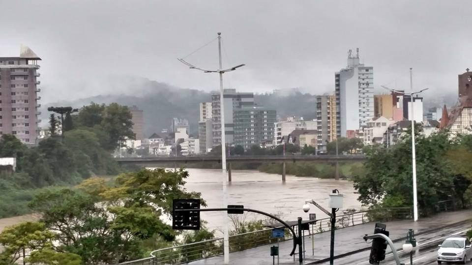 rio itajai açu
