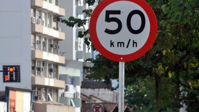 placa_transito_blumenau