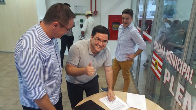 Ricardo Alba saida PP