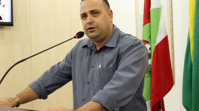 adriano Pereira