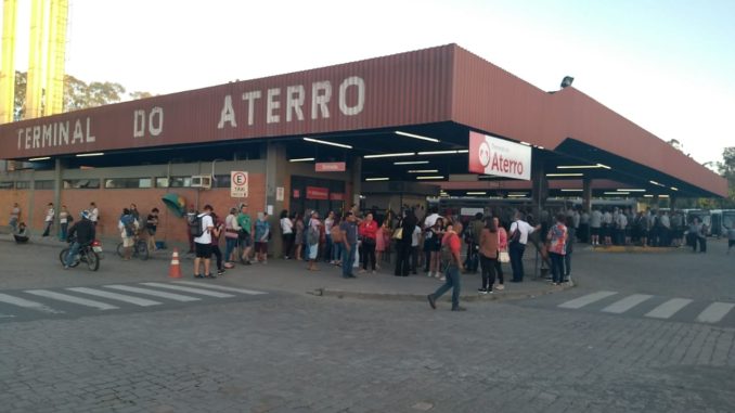 onibus paralisa