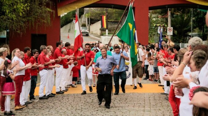 caca e tiro timbo