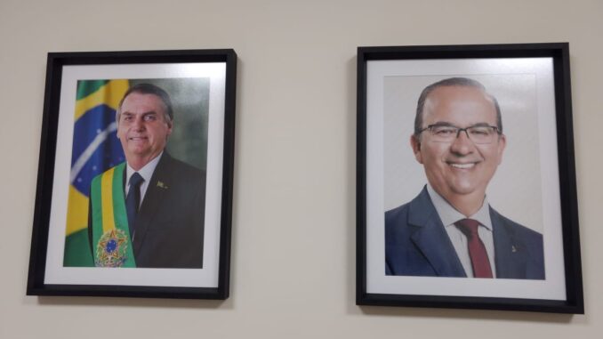 Foto gabinete Ivan Naatz