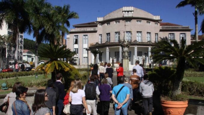museus