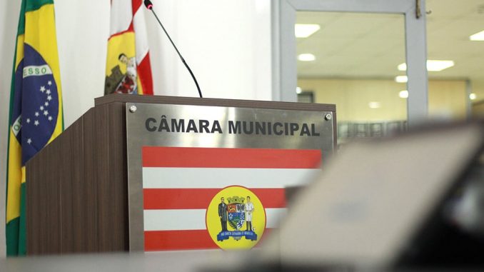CAMARA BLUMENAU-min