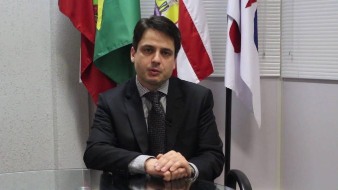 dante aguiar