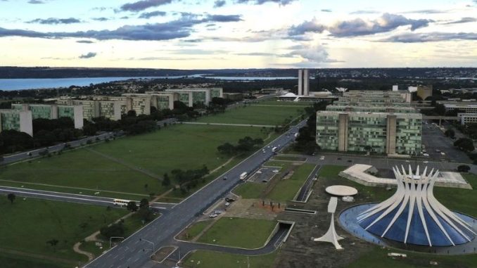 praça dos três poderes