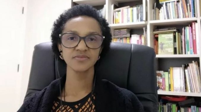 ana lúcia martins joinville