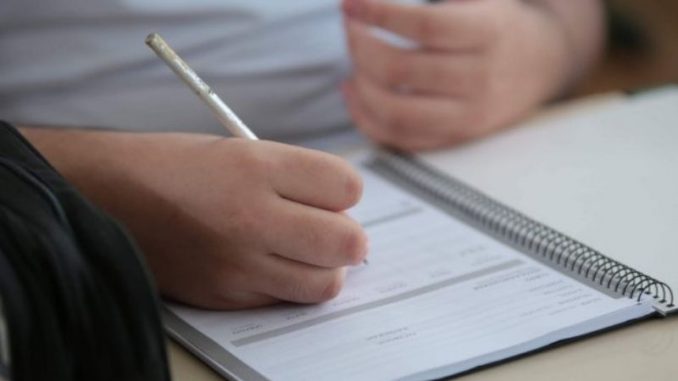 educação