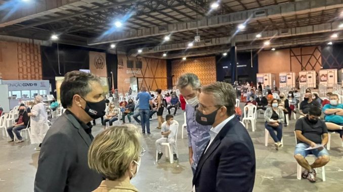 secretario-saude-andre-ribeiro-renal-vida-blumenau