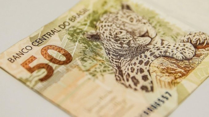 dinheiro-beneficio-inflacao-pib-saque-banco