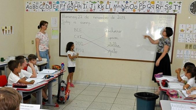escola-bilingue