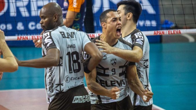 apan-BLUMENAU-RECEBE-VOLEI-RENATA