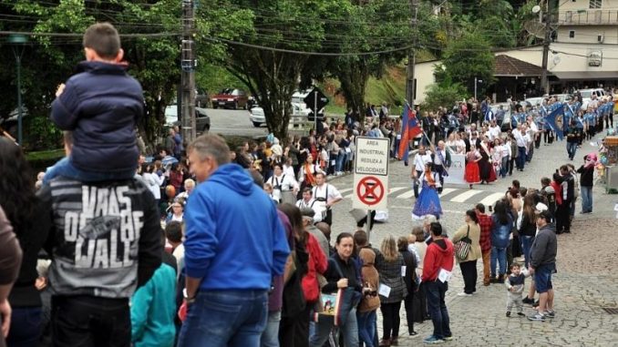 aniversario-de-blumenau-vila-itoupava