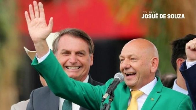 coluna-do-josue-de-souza