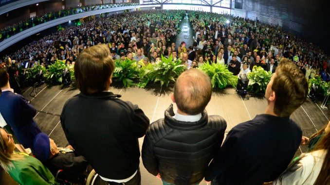 Bolsonaro-em-Santa-Catarina-min