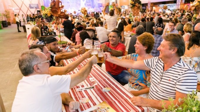 sommerfest-blumenau