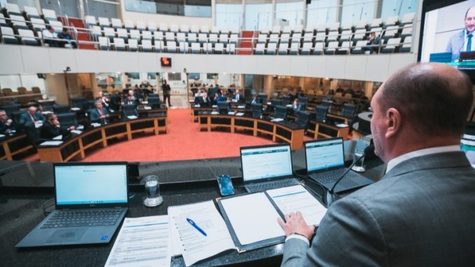 comissoes-alesc