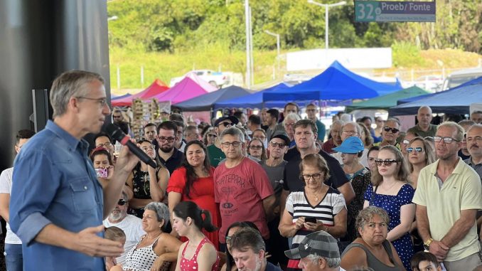 Mario_Hildebrandt_inaugura_terminal_oeste
