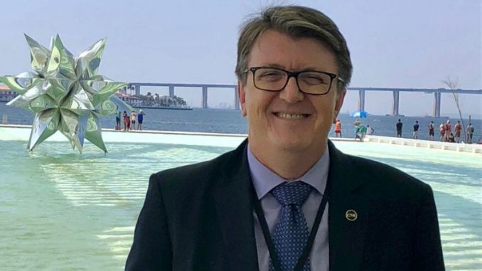eduardo-deschamps