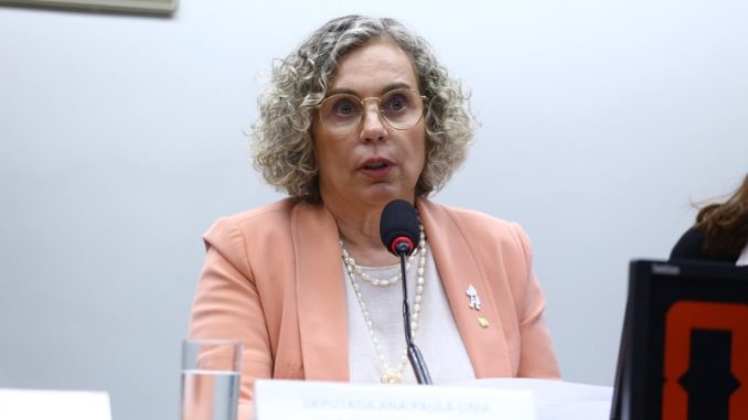 deputada-federal-ana-paula-lima