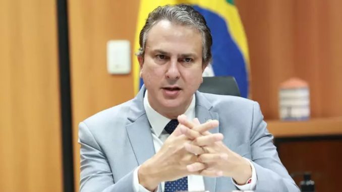 ministro-da-educacao-camilo-santana