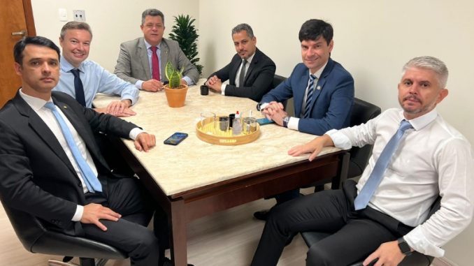 reuniao-deputados-do-vale-europeu-com-delegado-geral-da-policia-civil