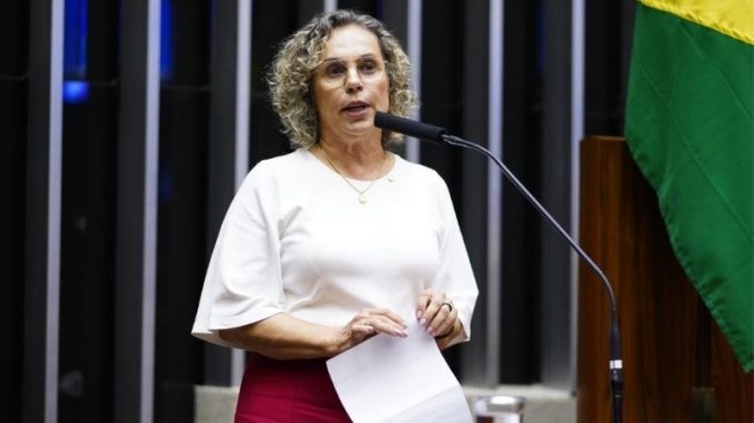 ana-paula-lima