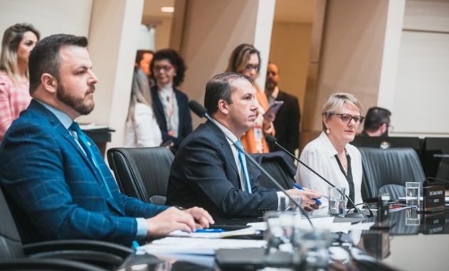Alesc-universidade-gratuita-min (1)