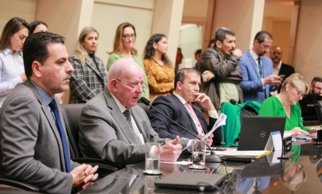 universidade-gratuita-alesc-min