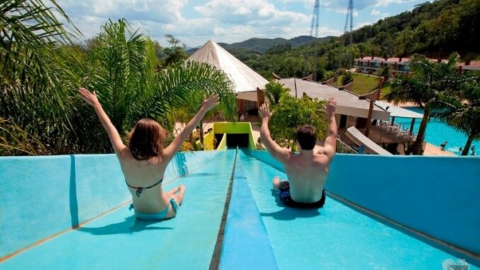 parque-aquatico-gaspar