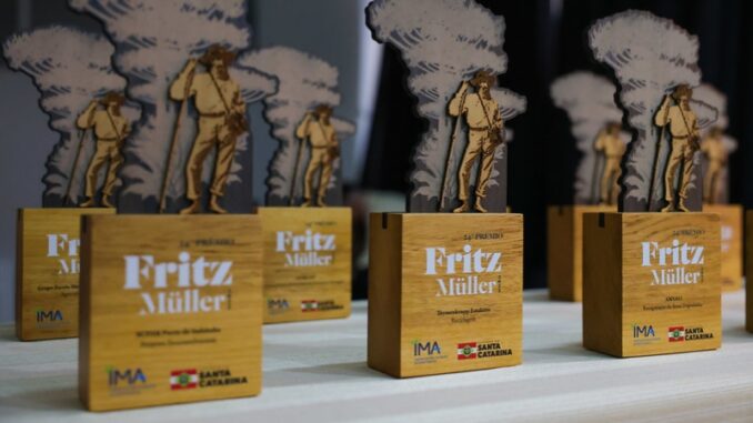 premio-fritz-muller