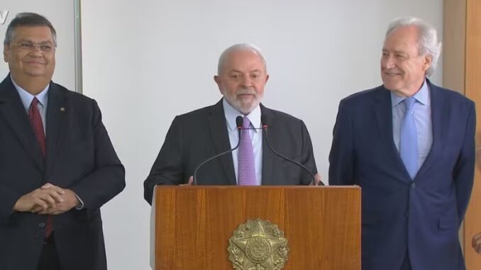 dino-lula-lewandowski