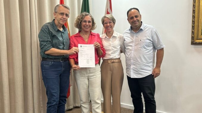 Ana-Paula-Blumenau