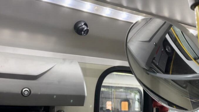 cameras-onibus-blumenau