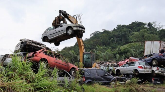 carros-patio-Blumenau