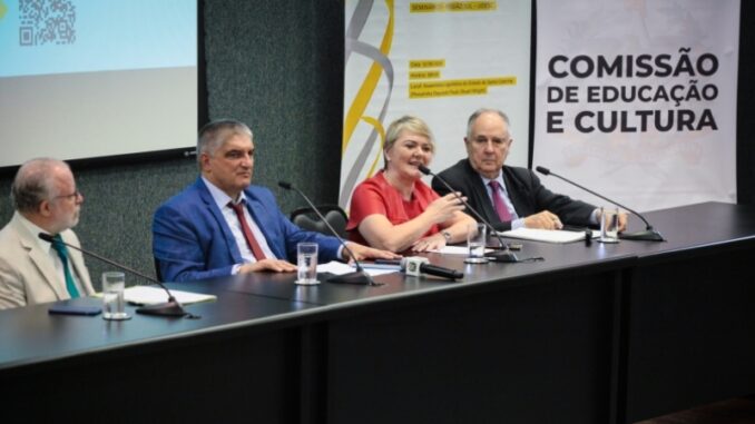comissao-educacao-cultura-alesc