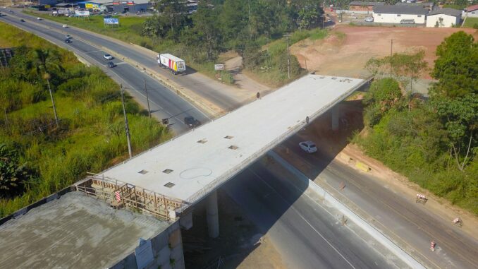 BR 470 - Viaduto