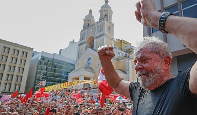 Lula-Florianópolis-caravana