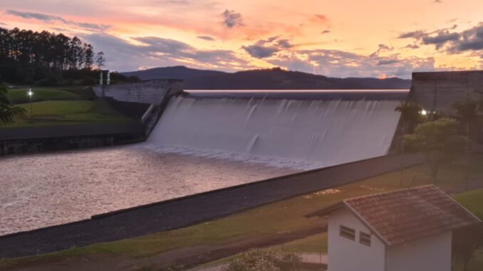 BARRAGEM