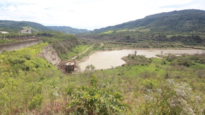 José-Boiteux-barragem