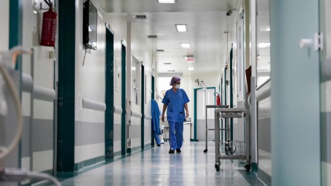corredor-hospital