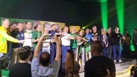 Prefeitos que fecharam com Moisés em 2022 estão hoje com Jorginho Mello